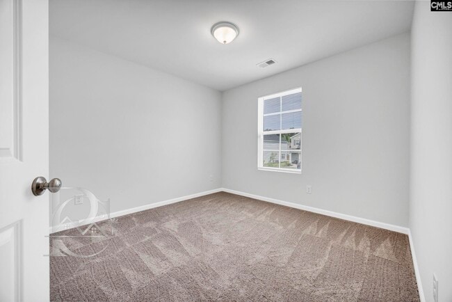 Building Photo - 2058 Mapleton Dr