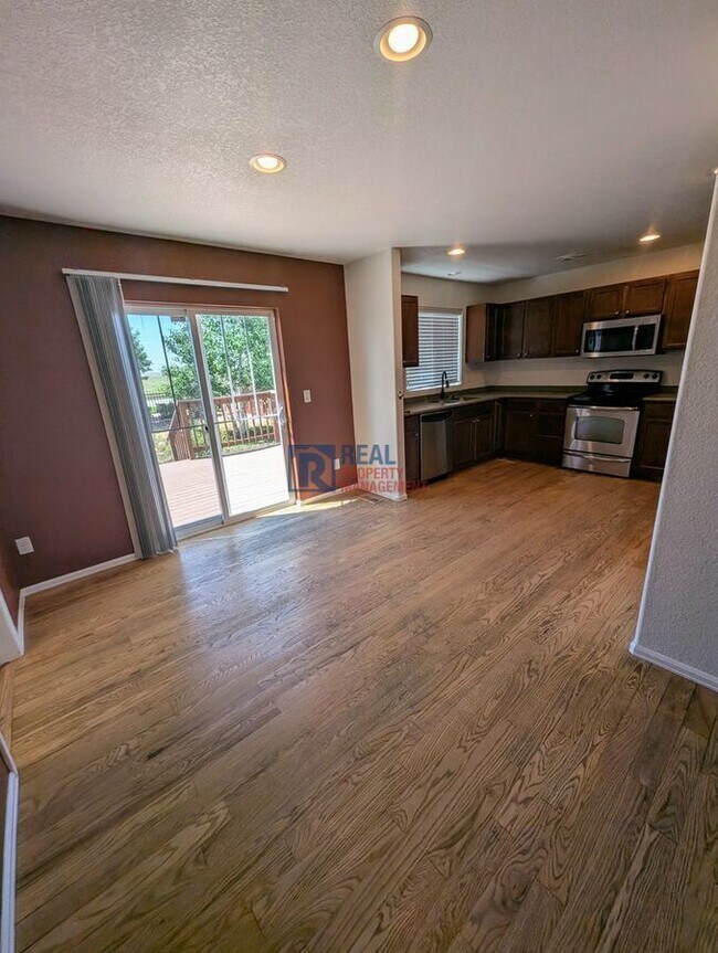 Building Photo - 25990 E Byers Pl