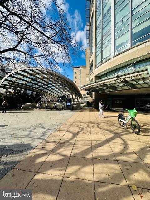 Building Photo - 2420 I St NW