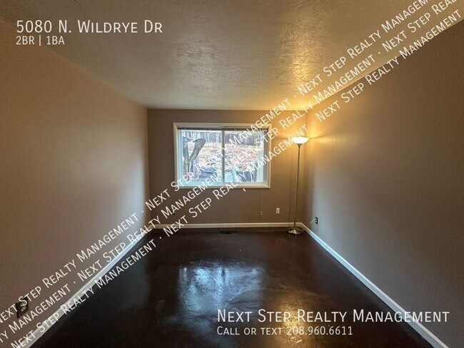 Building Photo - 5080 Wildrye Dr