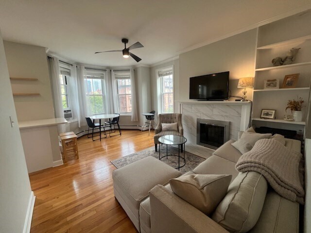 Primary Photo - 542 Columbus Ave