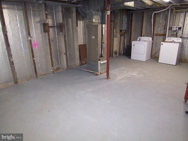 Building Photo - 21 Mahogany Dr