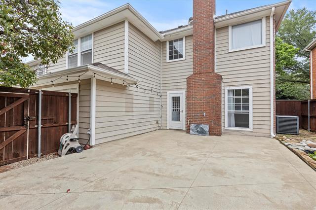 Building Photo - 314 Santa Fe Trail