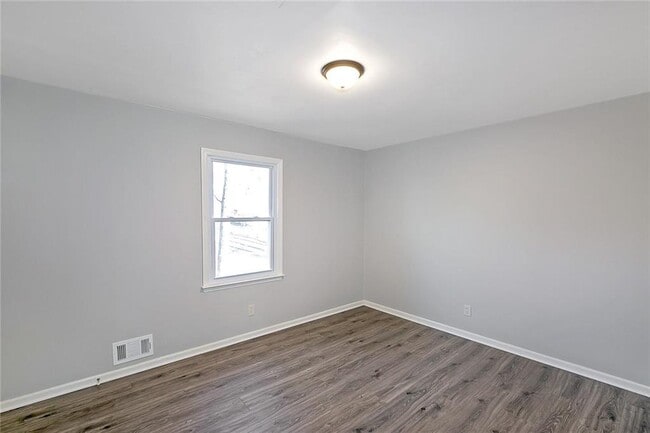 Building Photo - 145 Billy Ln
