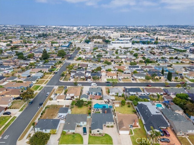 Building Photo - 15416 Gramercy Pl