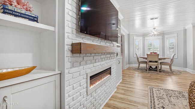 Building Photo - 2501 High Ave