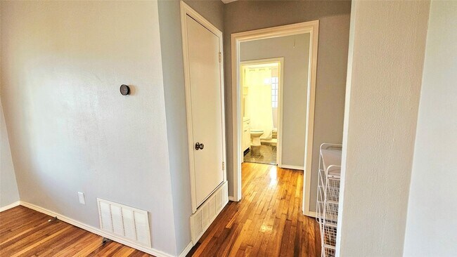 Building Photo - 5075 FM 5