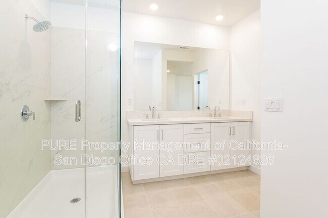 Building Photo - 316 Beaker Rd