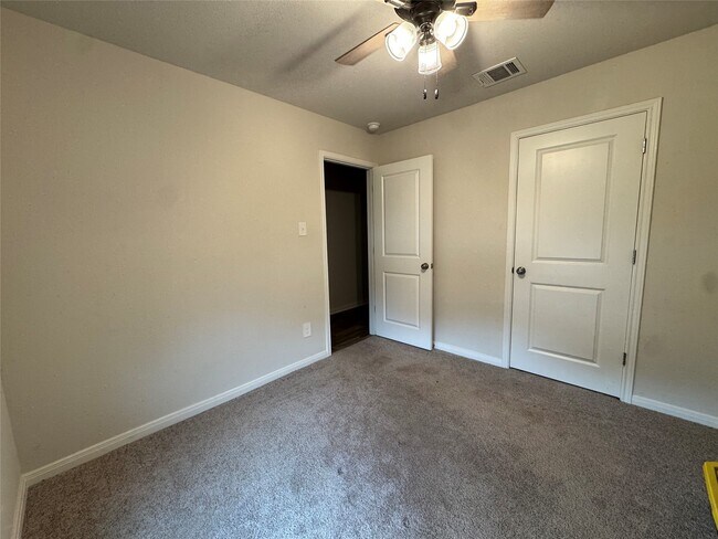 Building Photo - 14132 Harlequin Dr