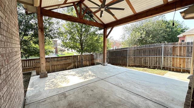 Building Photo - 5813 Fathom Dr