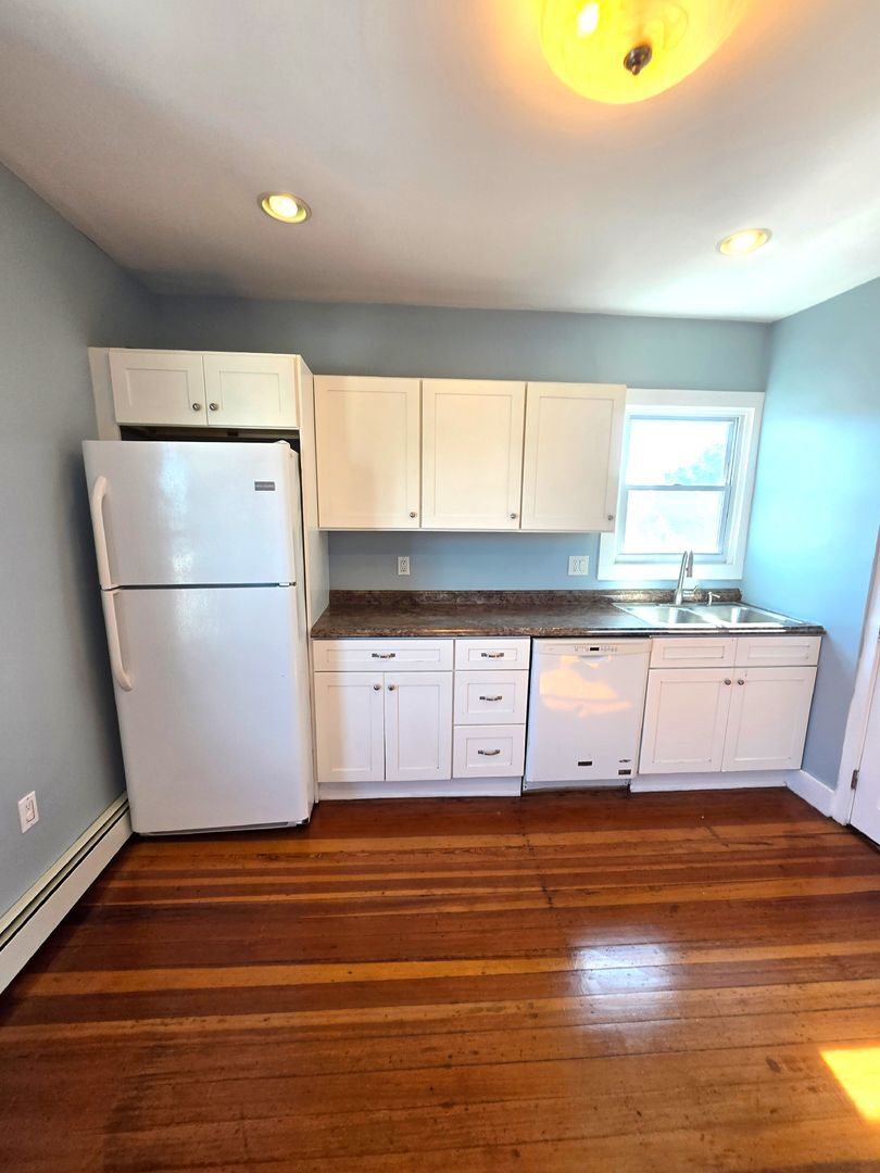 Building Photo - 178-180 Chandler Avenue