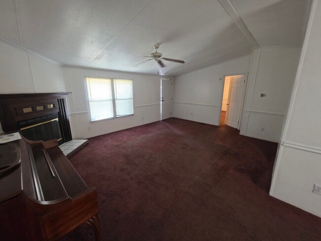 Building Photo - Tall Pines Mobile Home Park Lot 5