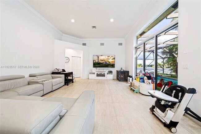 Building Photo - 2994 Oakbrook Dr