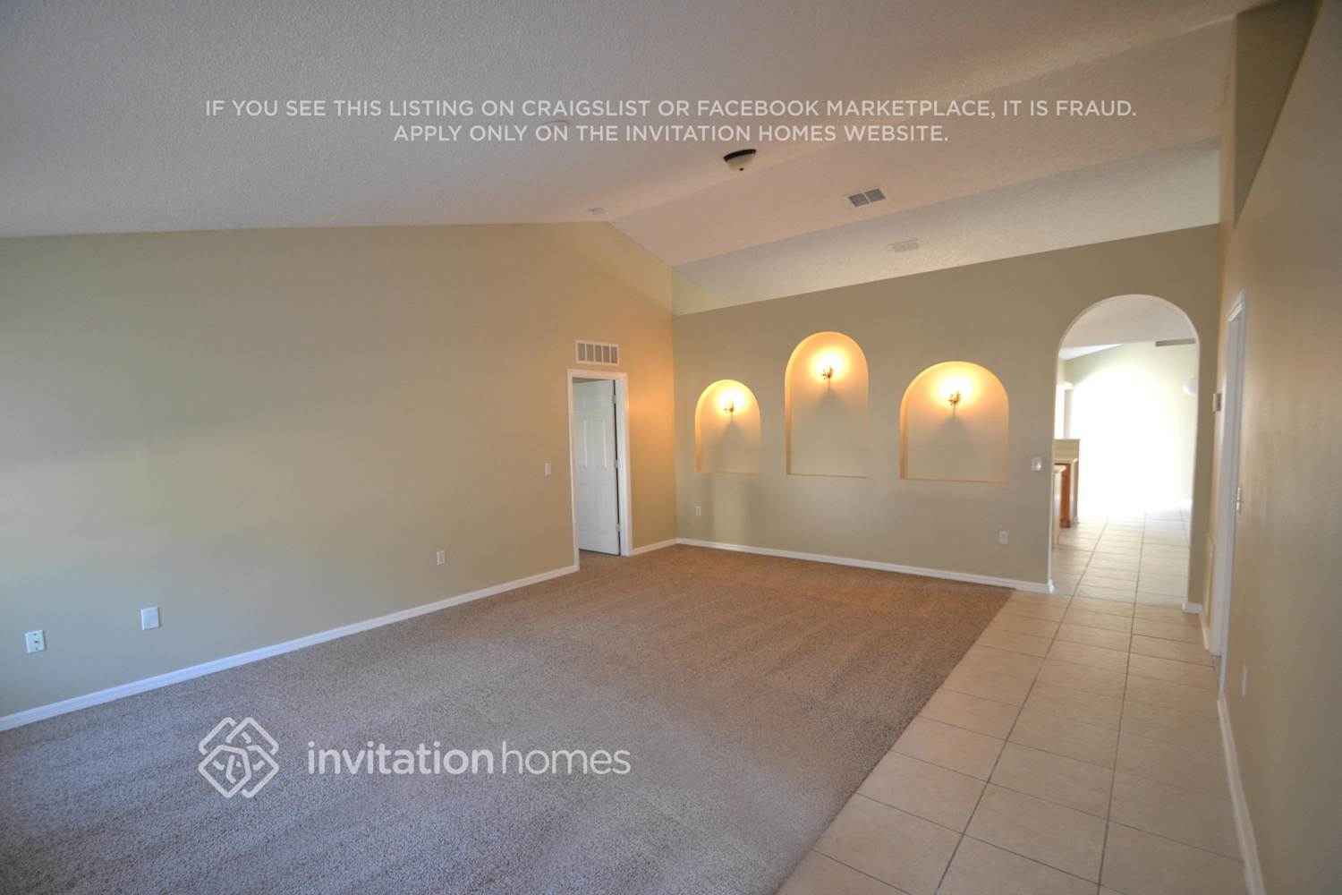 Building Photo - 2085 Altoona Ln