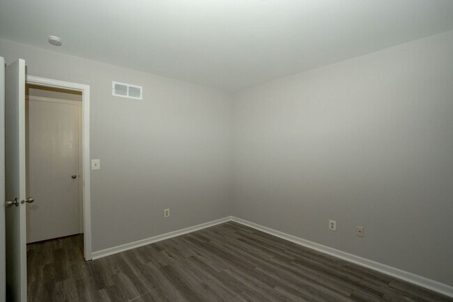 Building Photo - Got to see!  Two bedroom brick ranch style...