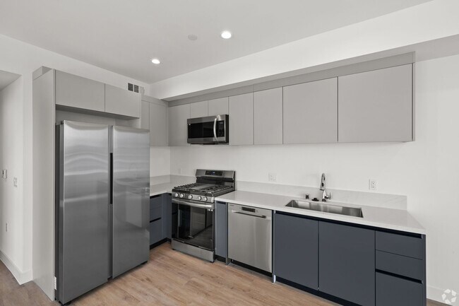 Building Photo - Beautiful Two Bedroom! 401
