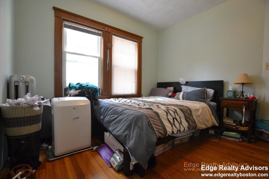 Building Photo - 29 Wilson Park