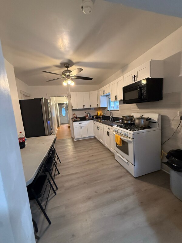 Building Photo - 433 Highland Ave