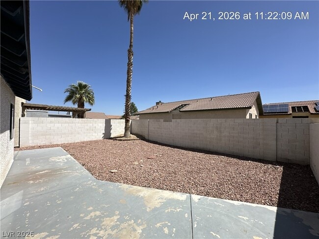 Building Photo - 329 Chastine St