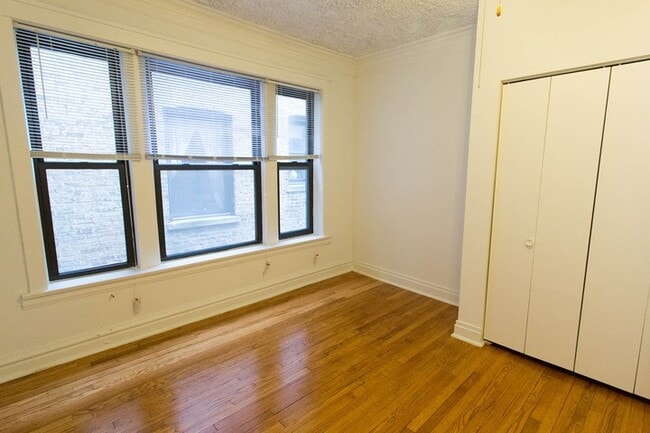 Floorplan - 5452 S. Ellis Avenue