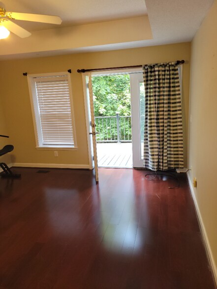 Building Photo - 310 Hillridge Cove