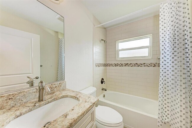 Building Photo - 3560 Eldron Ave