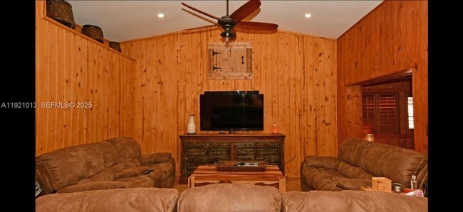 Building Photo - 17334 SW 149th Pl