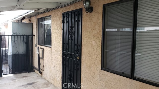 Building Photo - 15323 Nubia St