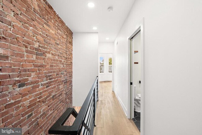 Building Photo - 4503 N 19th St