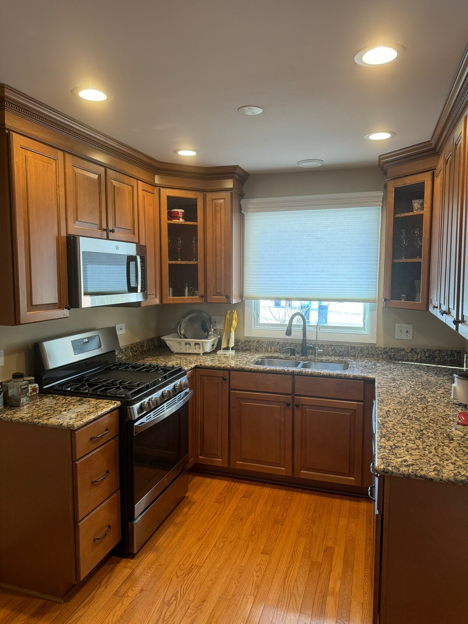 Building Photo - 7S485 Lynn Dr