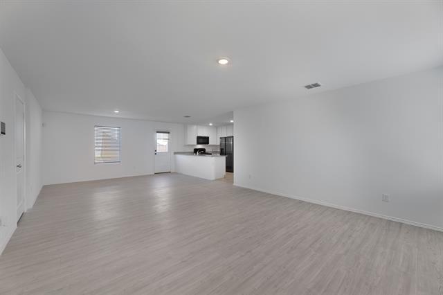 Building Photo - 9752 Platteview Rd