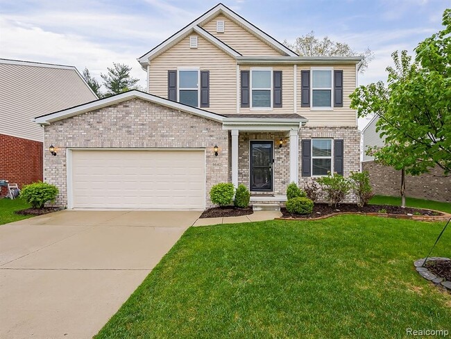 Building Photo - 8640 Quincy Dr