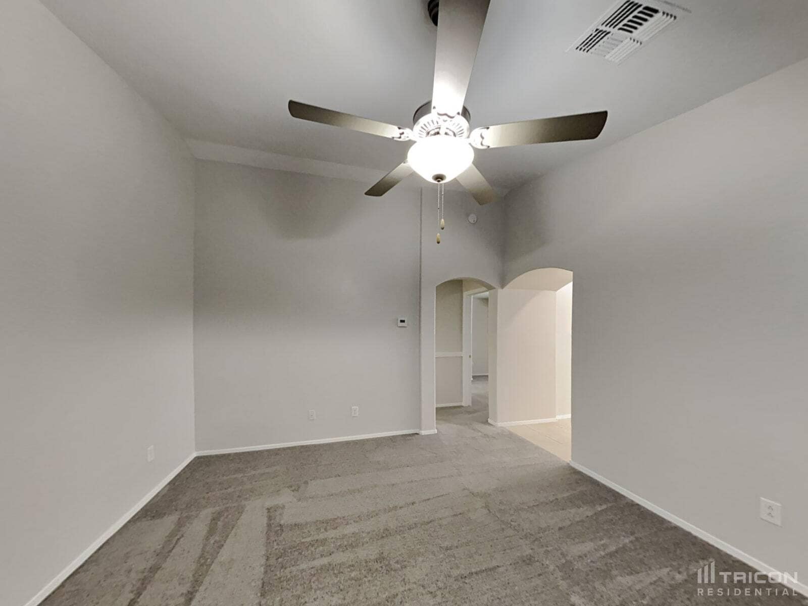 Building Photo - 1492 E Stirrup Ln