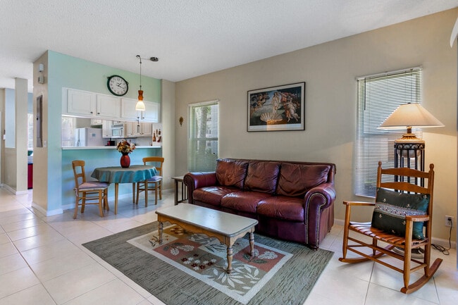 Building Photo - 4976 Palmbrooke Cir