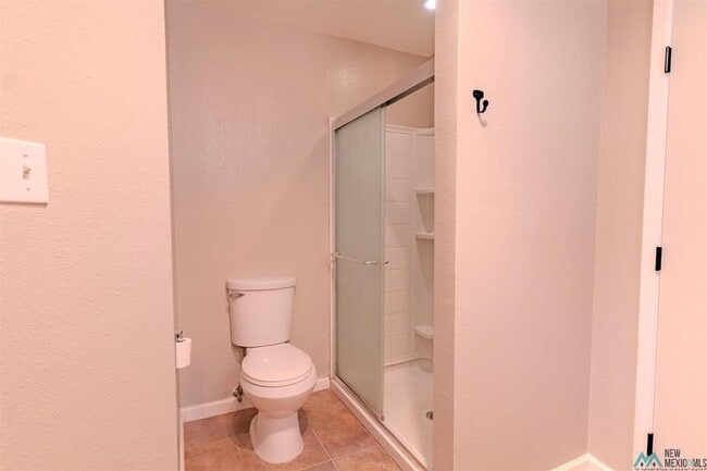 Building Photo - 2 Bed 3 Bath Townhouse on the golf course!