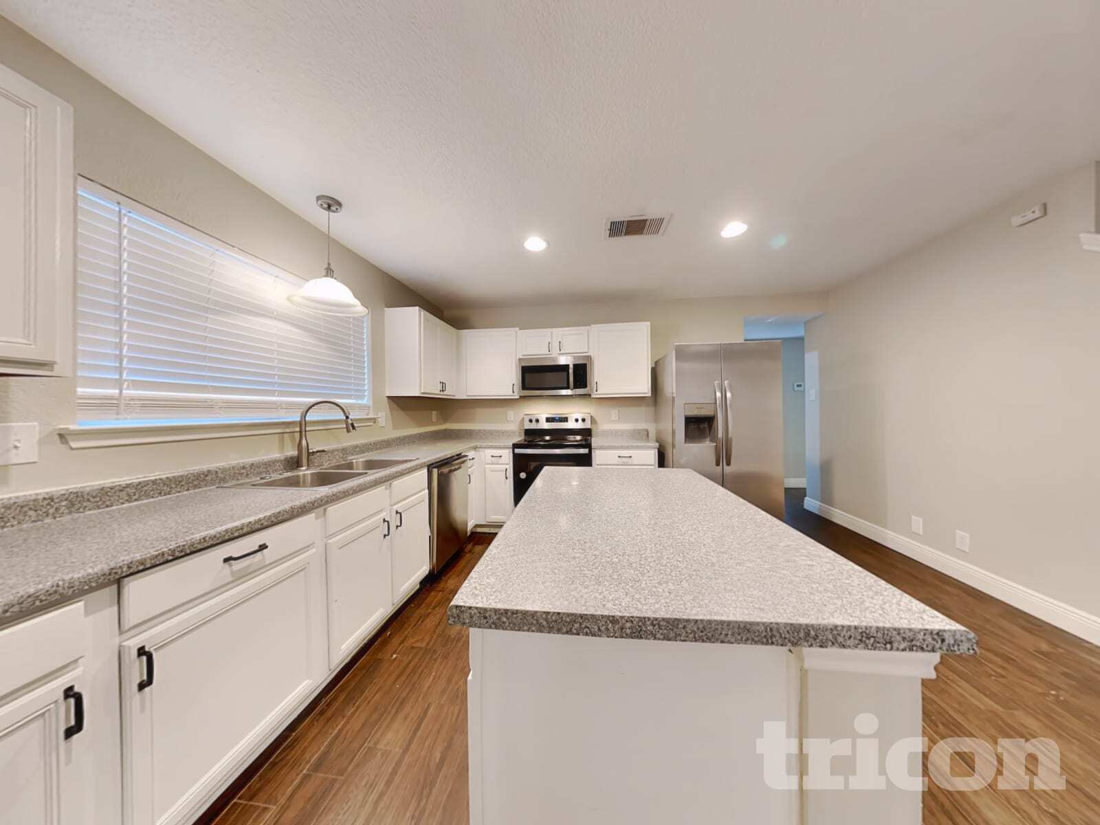 Building Photo - 14727 Bending Point