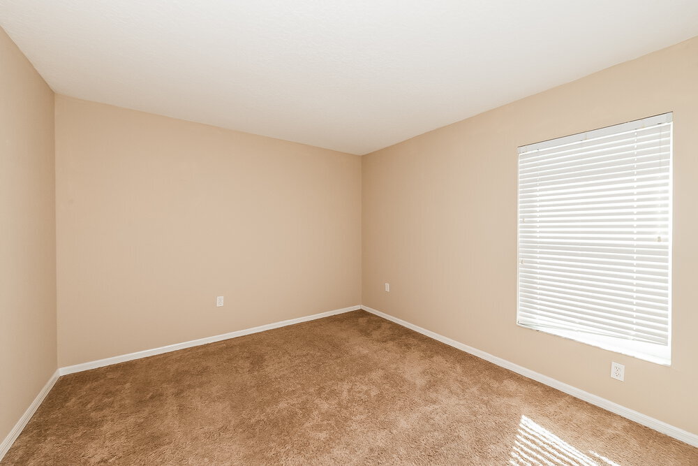 Building Photo - 3027 58th Terrace E