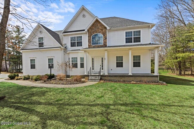Primary Photo - 1 Woodbridge Ct