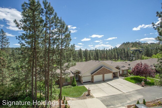 Building Photo - 4 br, 3 bath House - 314 E. Little Spokane...