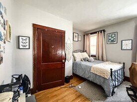 Building Photo - 153 Cypress St