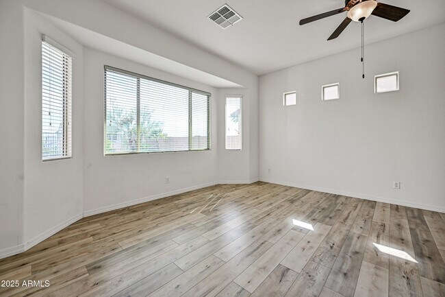 Building Photo - 18033 W Tecoma Rd