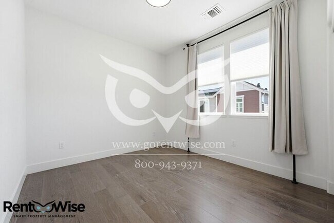 Building Photo - 49 Tidal Wy
