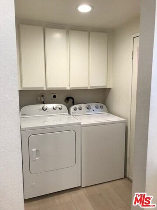 Building Photo - 221 S Tower Dr