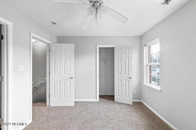 Building Photo - 103 Woodlake Ct