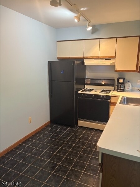 Primary Photo - 1 Pinehurst Ct