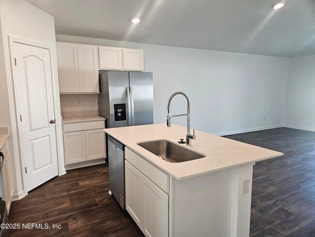 Building Photo - 59 Wellhaven Ln