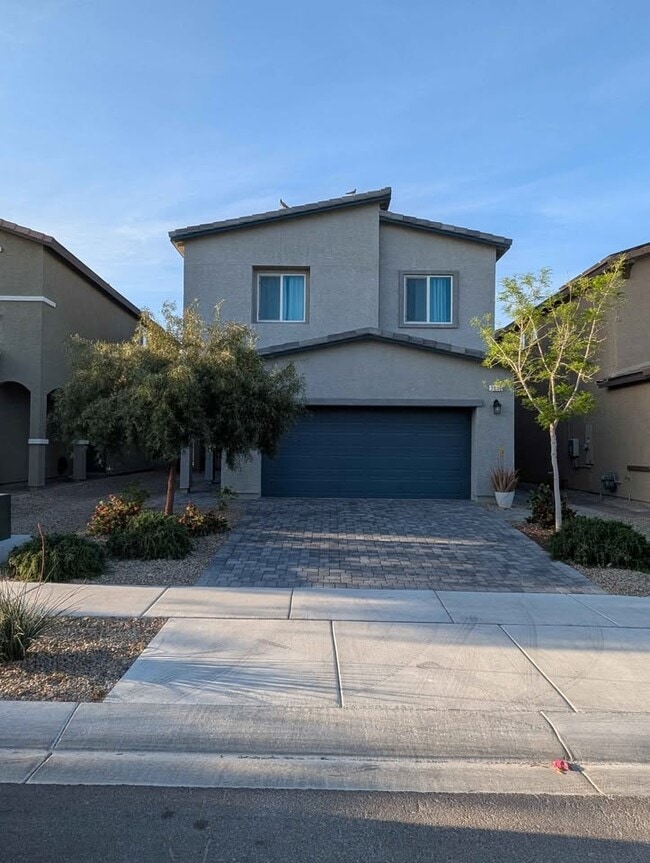 Building Photo - 3832 Lambent Ave