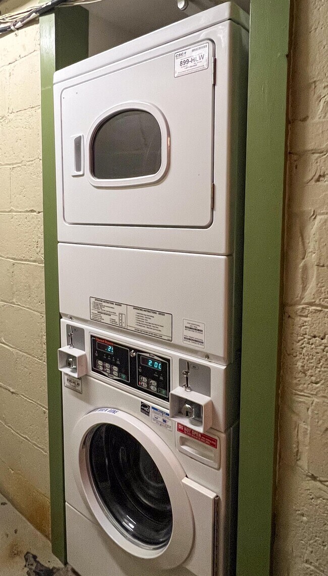 Building Photo - 6718 3rd St NW