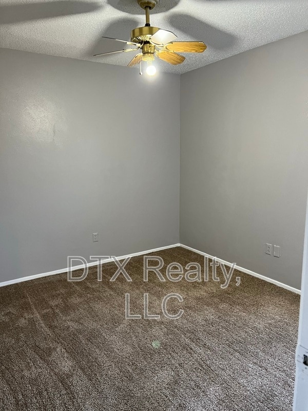 Building Photo - 7847 Mirage Valley Dr