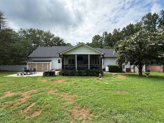 Building Photo - **OFFERING WAIVED APPLICATION FEES** Stunn...
